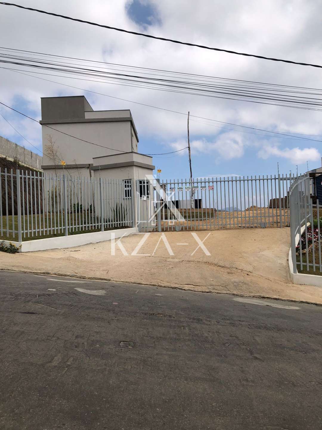 Casa em Jardim Bandeirantes Poços De Caldas Mg