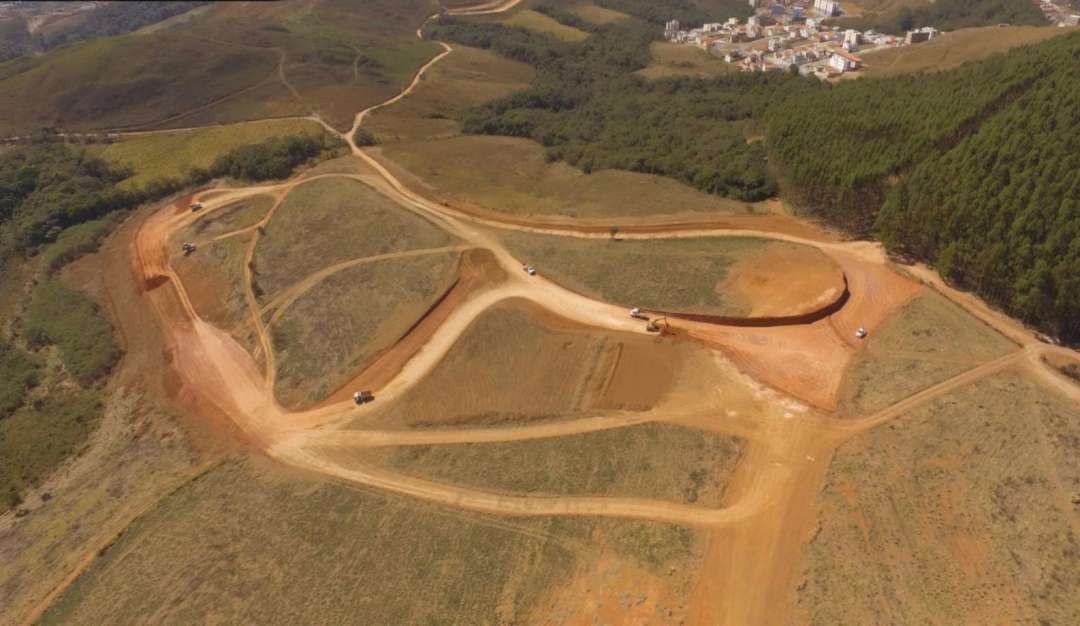 Lote em Loteamento Jardins De Florença Poços De Caldas Mg